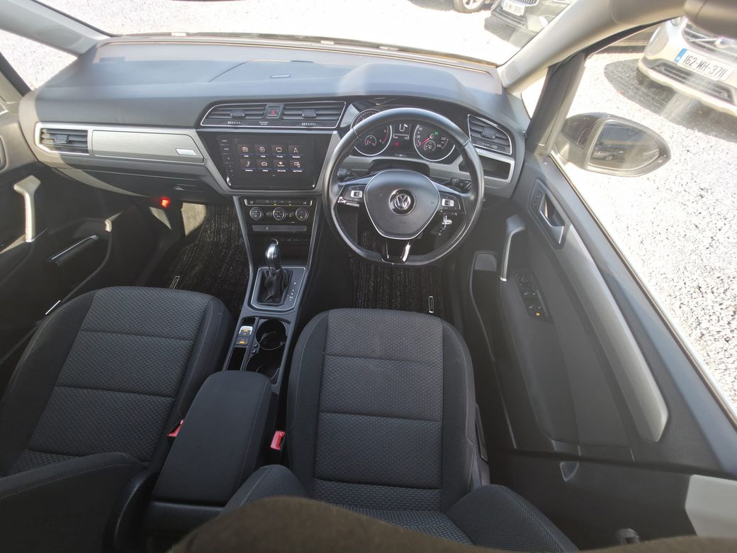 2019 Volkswagen Touran