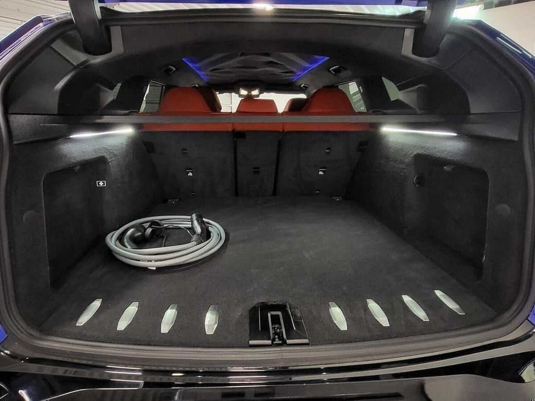 2025 BMW XM