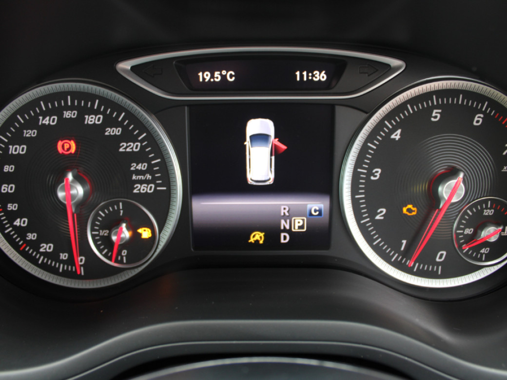 2018 Mercedes-Benz B 180