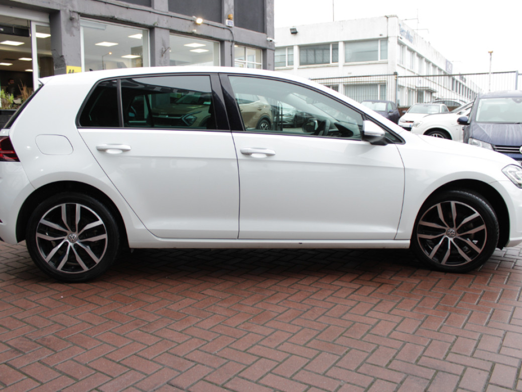2019 Volkswagen Golf