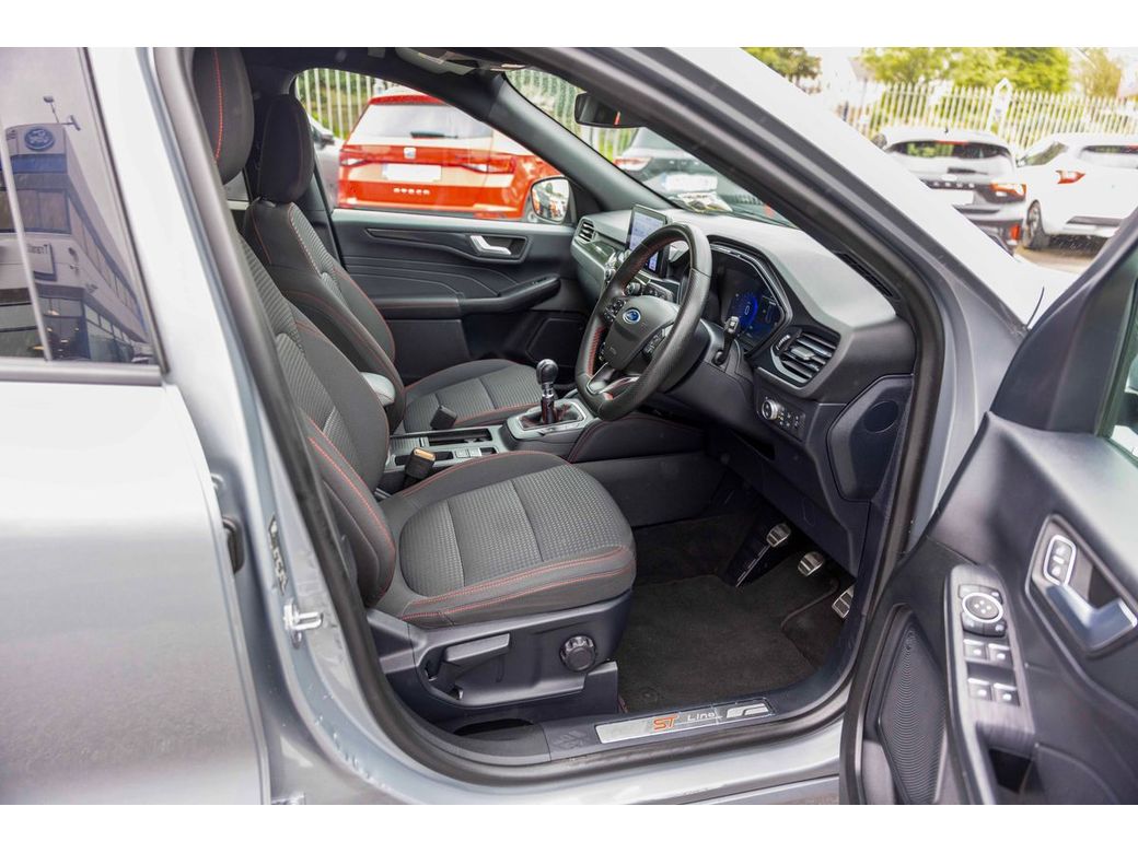 2022 Ford Kuga