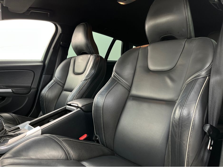 2016 Volvo V60