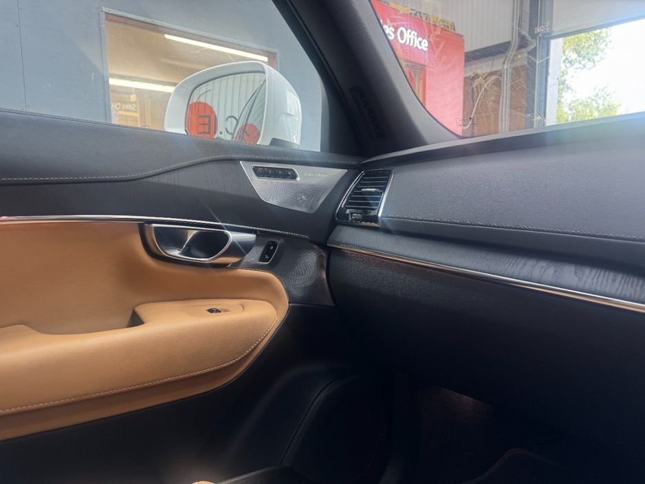 2023 Volvo XC90
