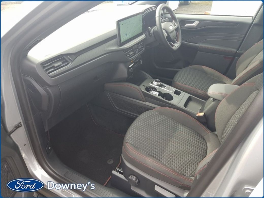 2025 Ford Kuga