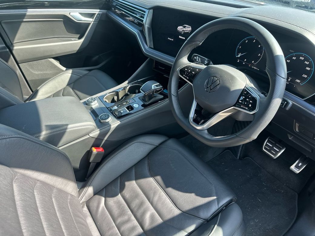 2024 Volkswagen Touareg