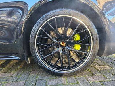 2023 Porsche Panamera