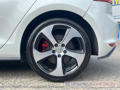 2017 Volkswagen Golf