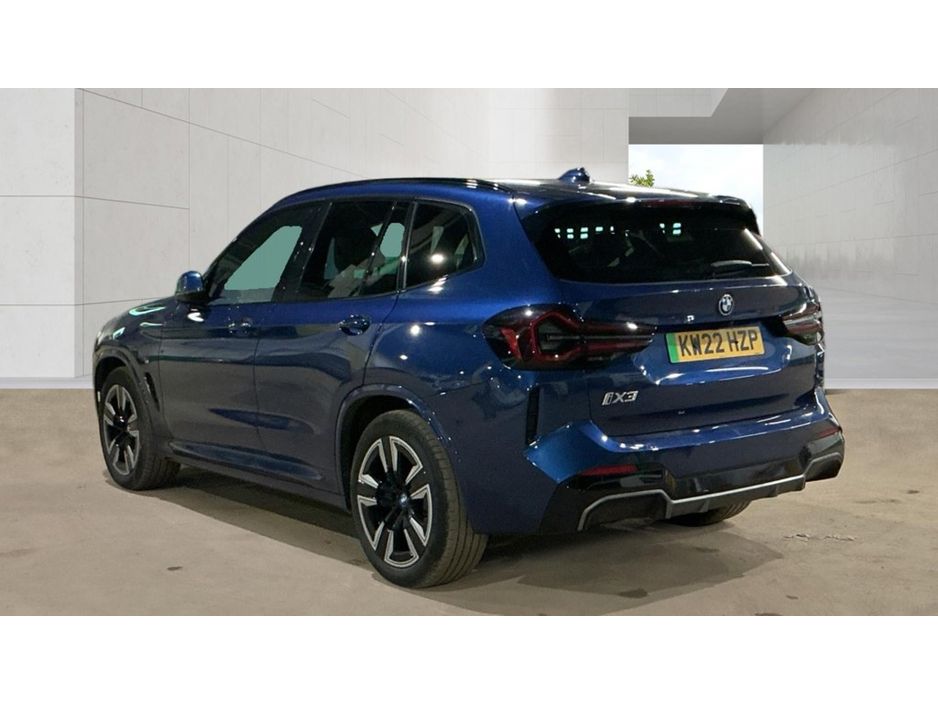 2022 BMW iX3