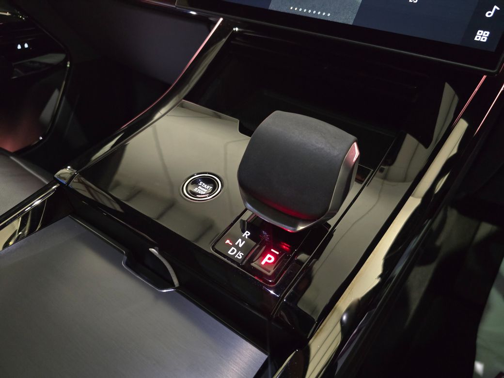 2024 Land Rover Range Rover Sport