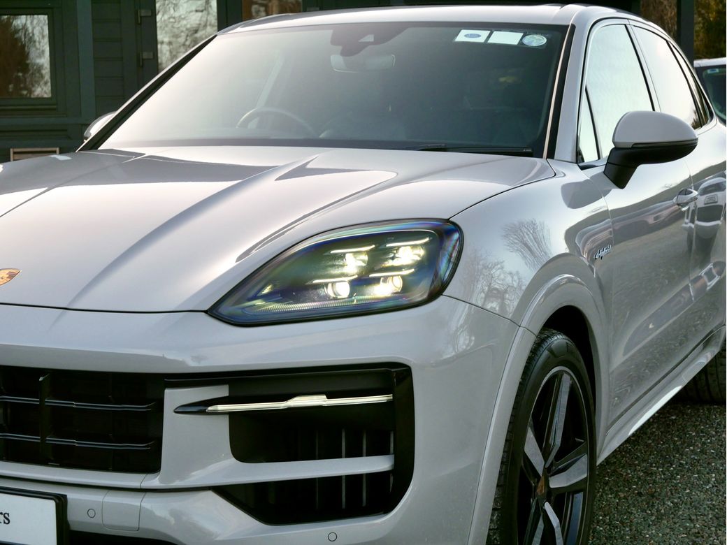 2024 Porsche Cayenne