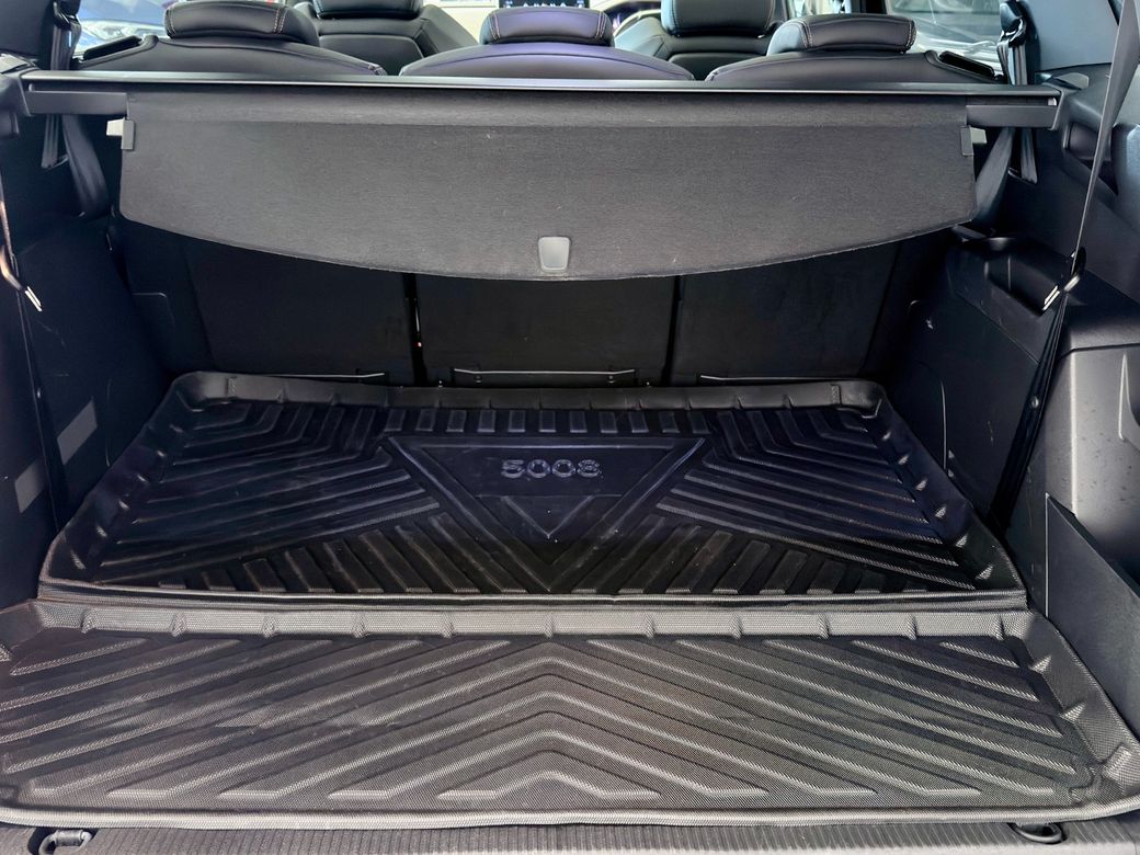 2024 Peugeot 5008