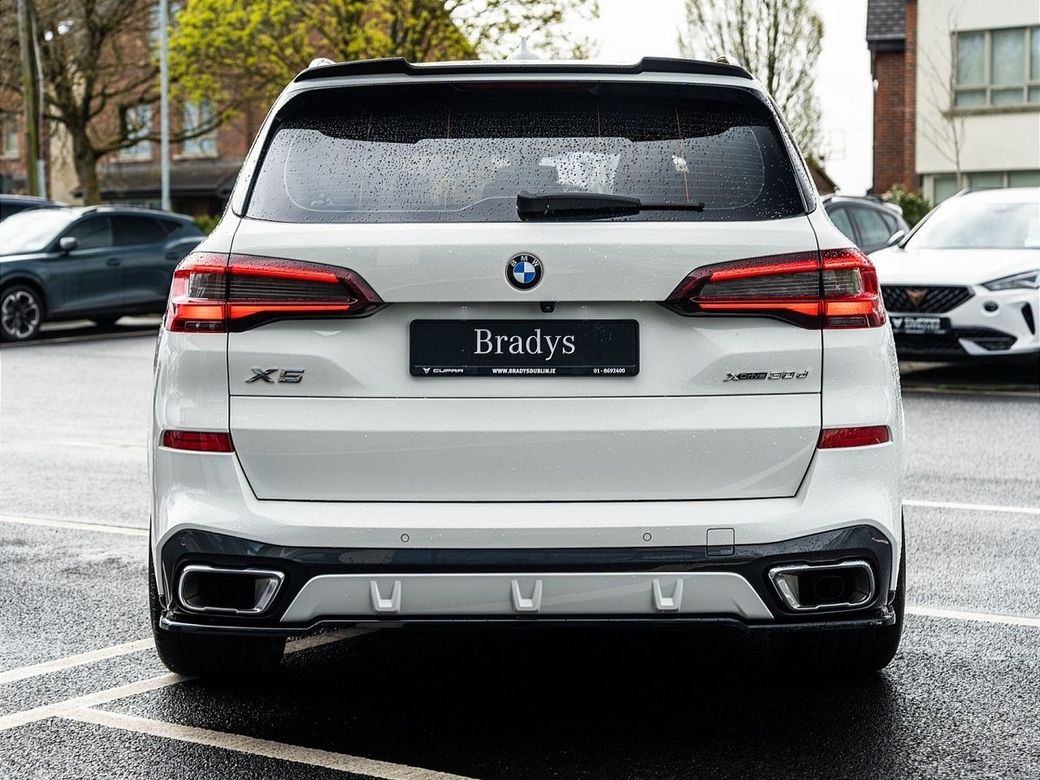2023 BMW X5