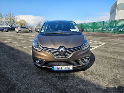 2017 Renault Grand Scenic