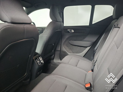 2026 Volvo EX40