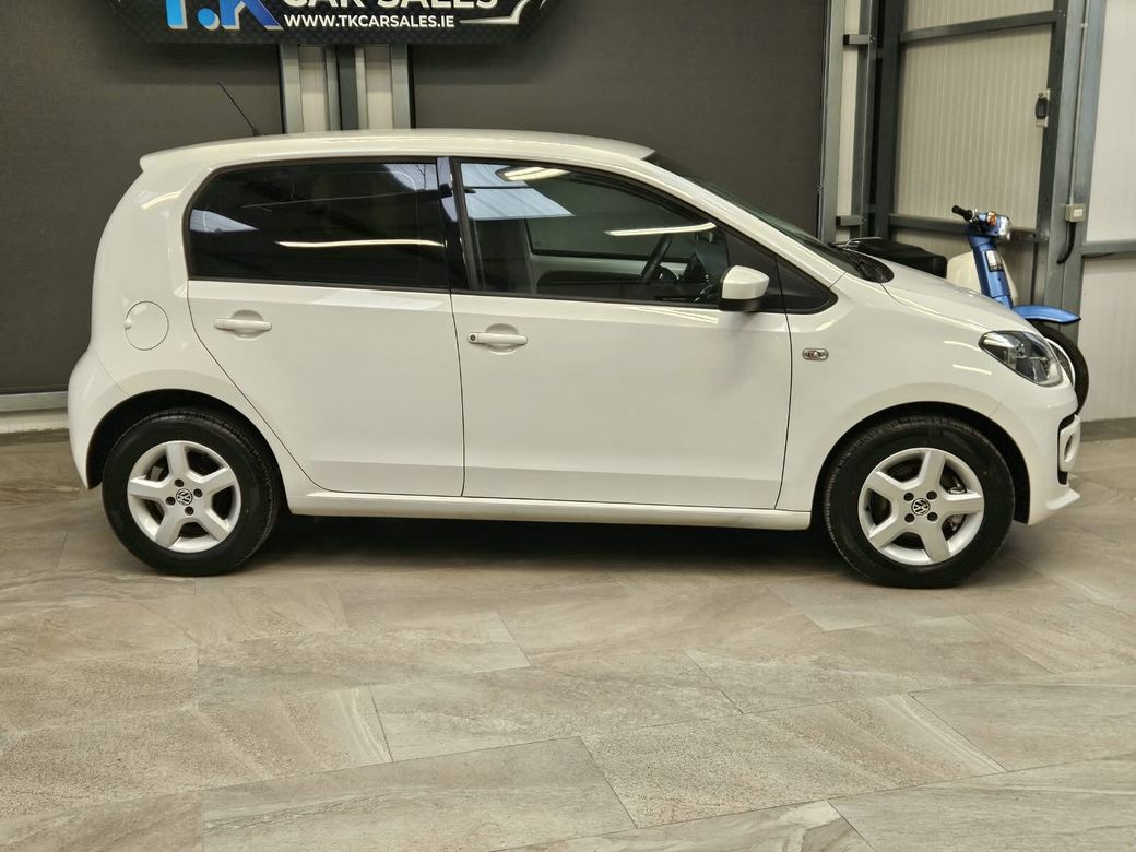 2015 Volkswagen up!