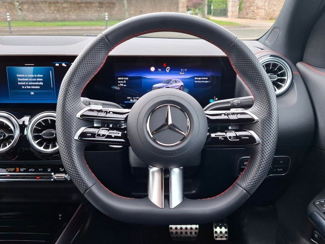 2025 Mercedes-Benz EQA