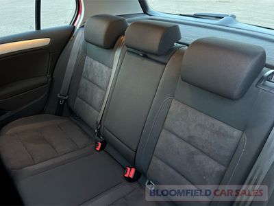 2011 Volkswagen Golf