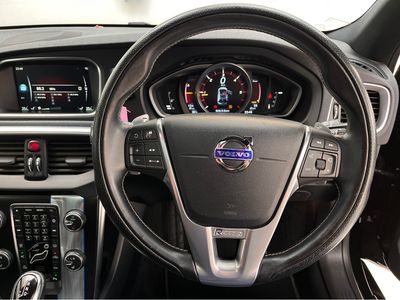 2016 Volvo V40