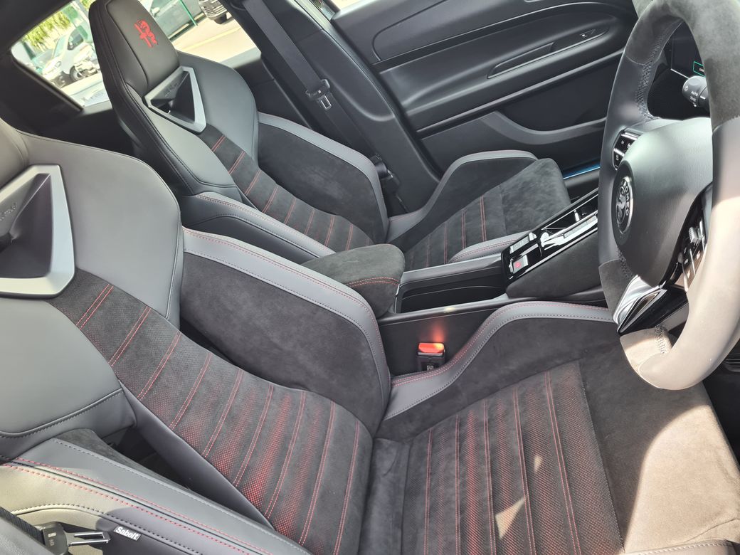 2026 Alfa Romeo Junior