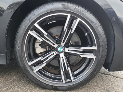 2025 BMW 330
