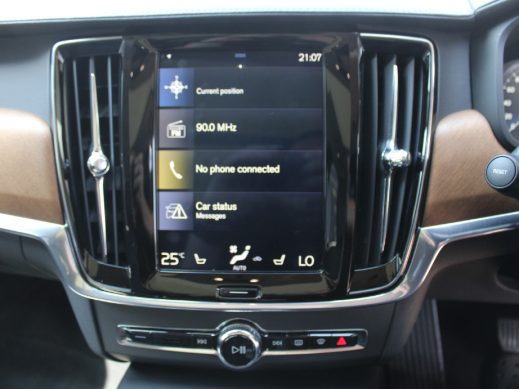 2019 Volvo V90