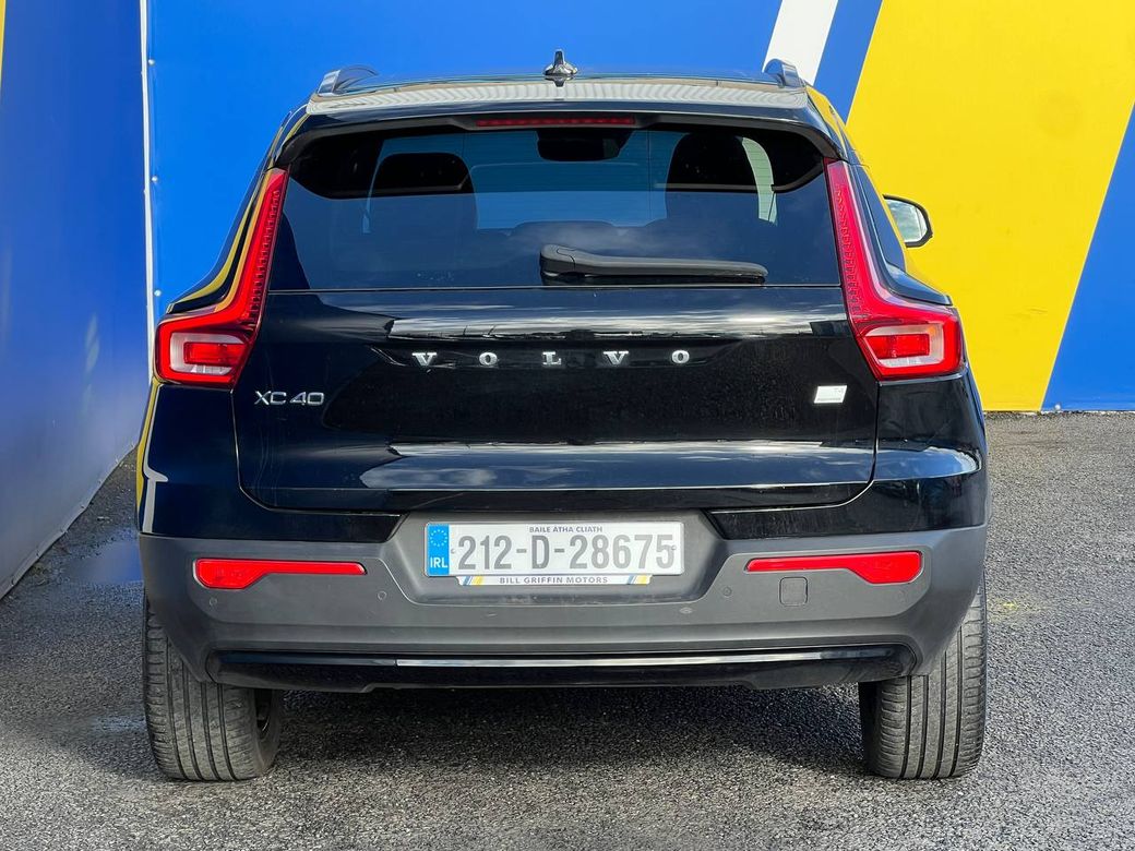 2021 Volvo XC40