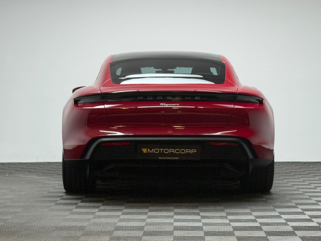 2022 Porsche Taycan