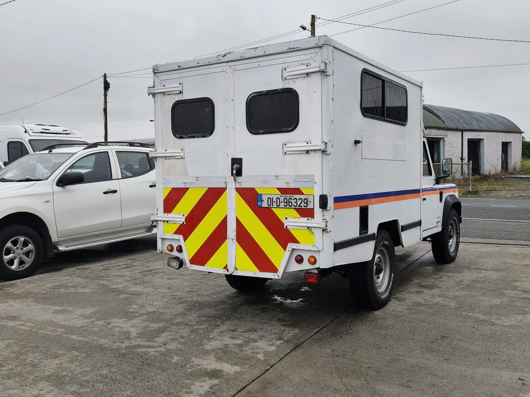 2001 Land Rover Defender