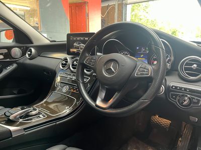 2016 Mercedes-Benz C Class