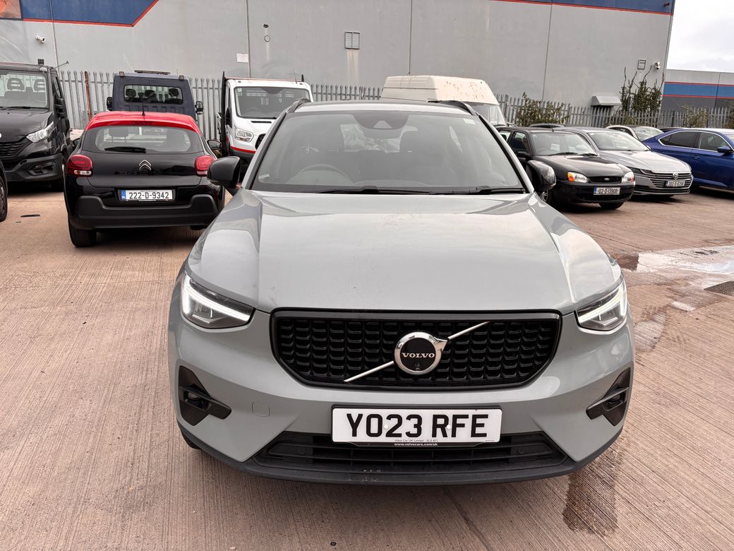 2023 Volvo XC40