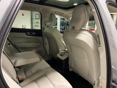 2025 Volvo XC60