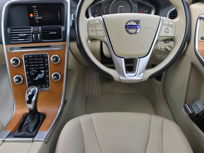 2017 Volvo XC60