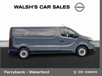 2023 Nissan Primastar