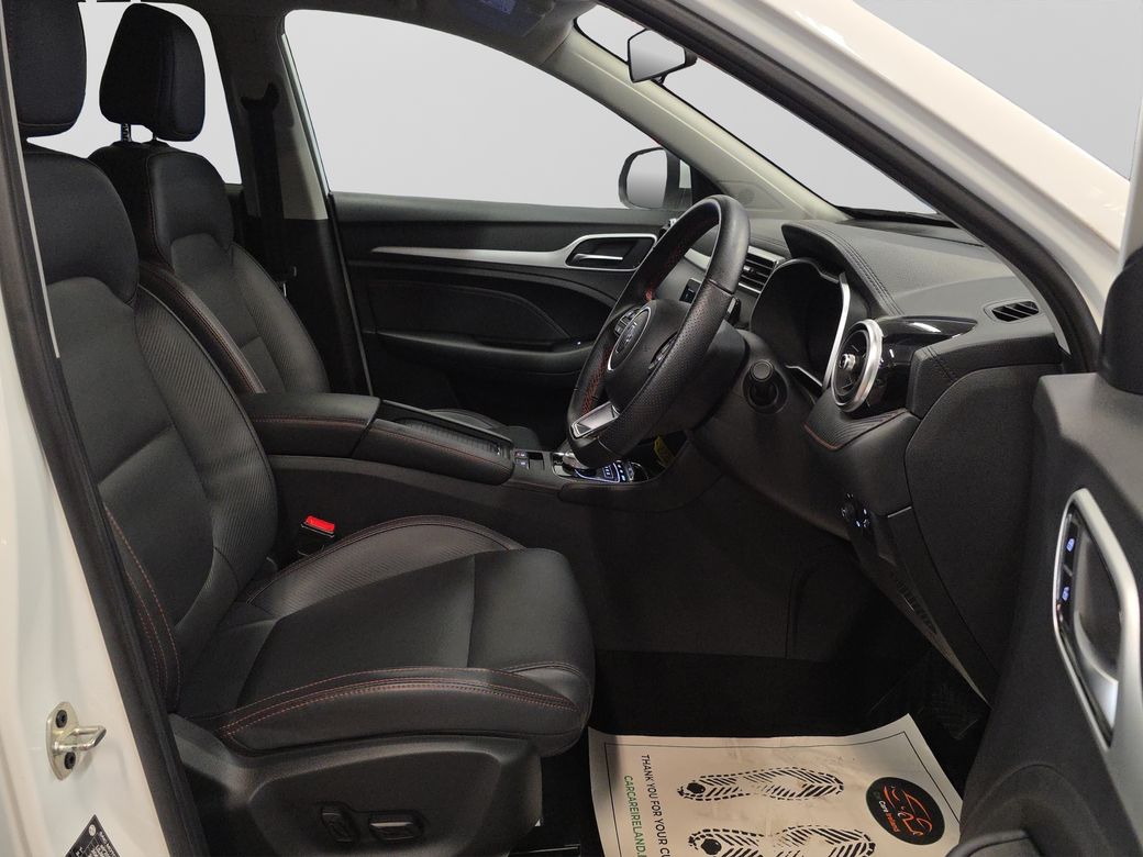 2024 MG ZS