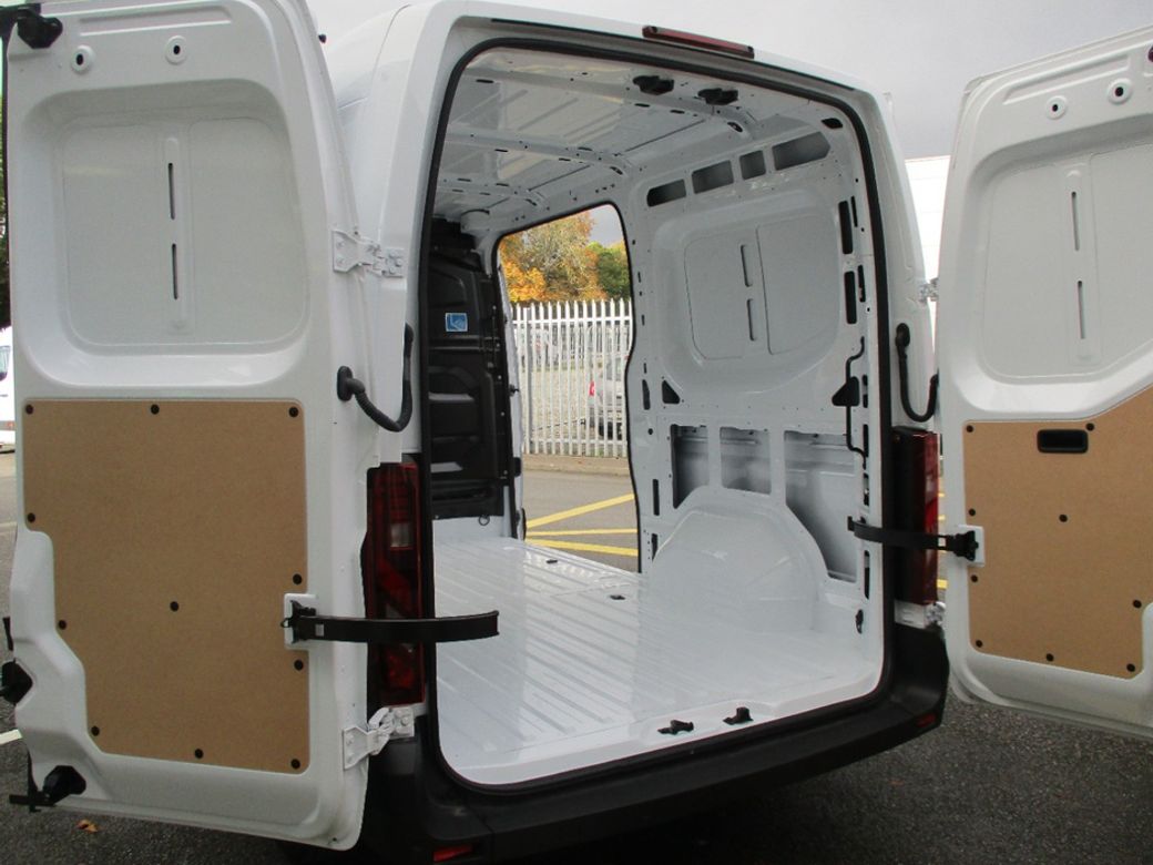 2026 Nissan Interstar