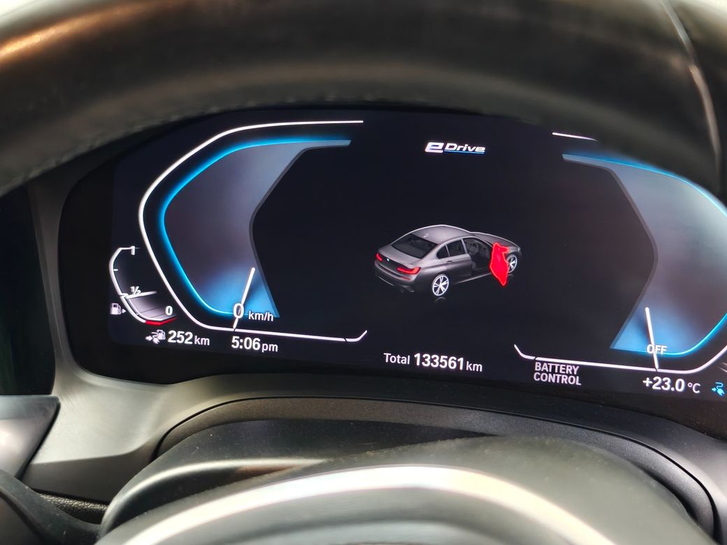 2021 BMW 330