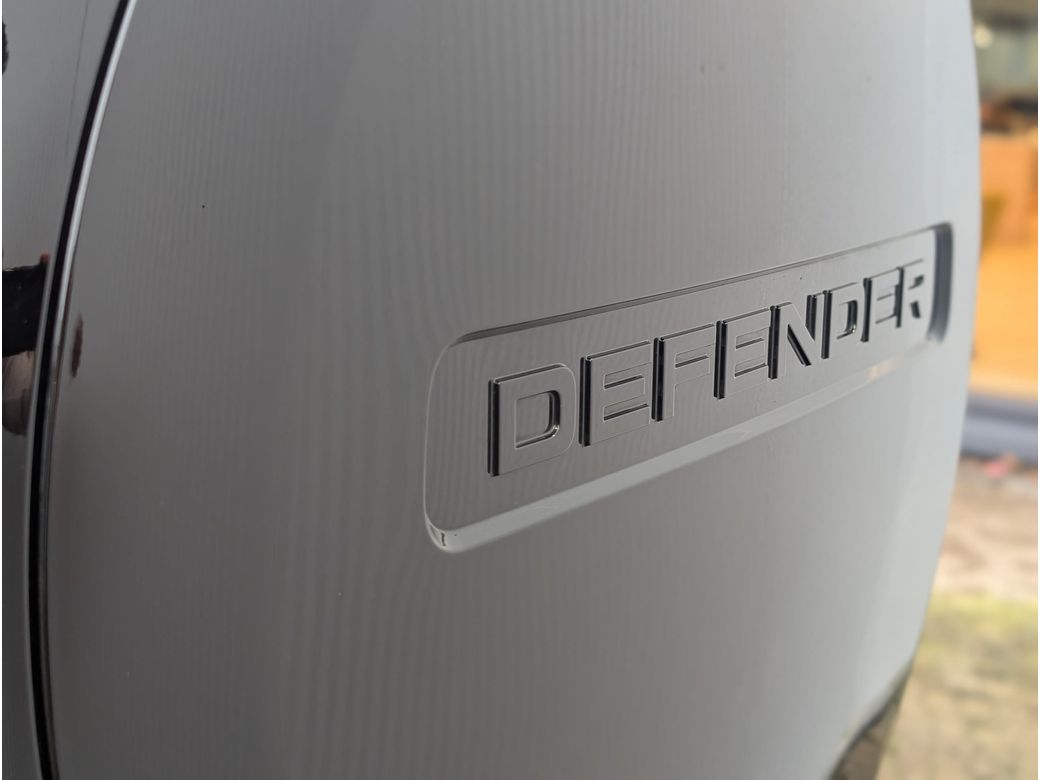 2025 Land Rover Defender