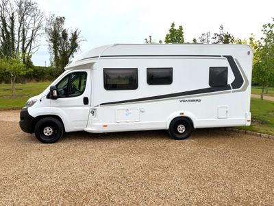 2019 WEINSBERG  CARA SUITE 650 R.H.D 