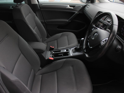2020 Volkswagen Golf