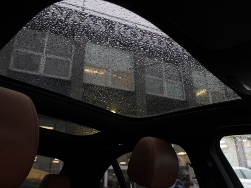 2020 Mercedes-Benz E 220