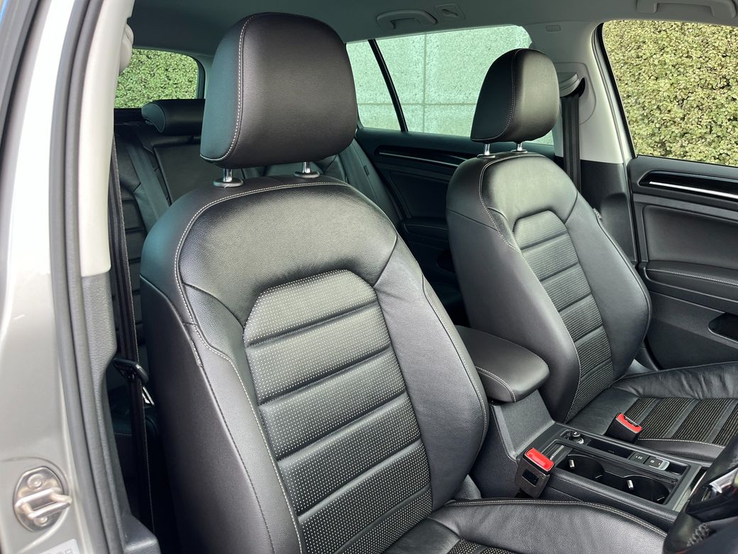 2020 Volkswagen Golf