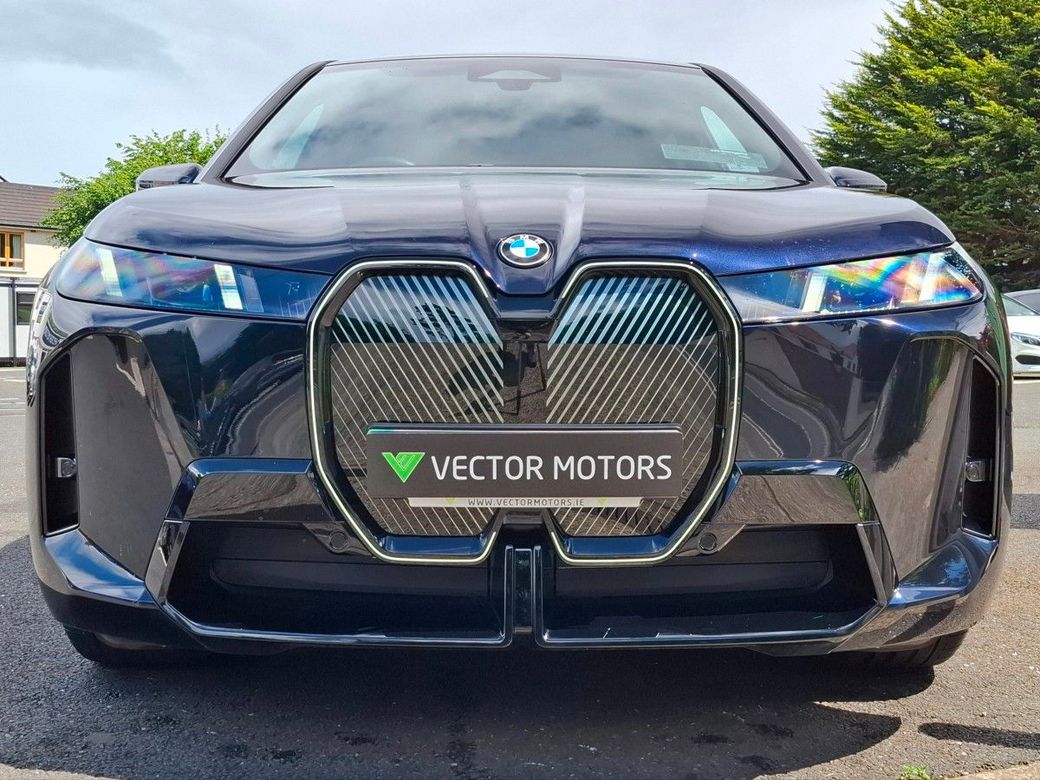 2026 BMW iX