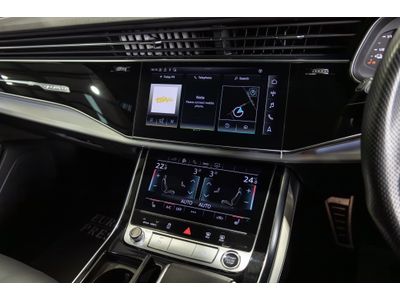 2021 Audi Q8