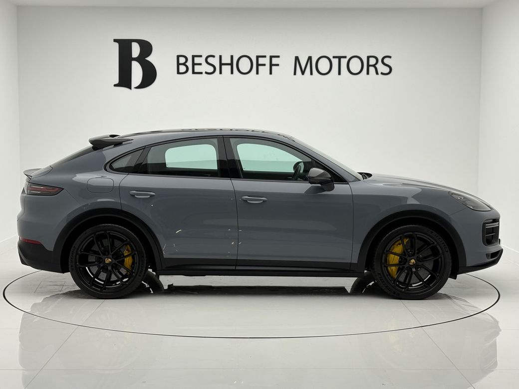 2023 Porsche Cayenne