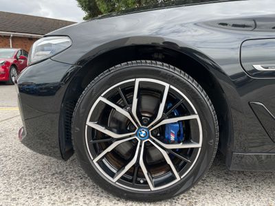 2022 BMW 5 Series