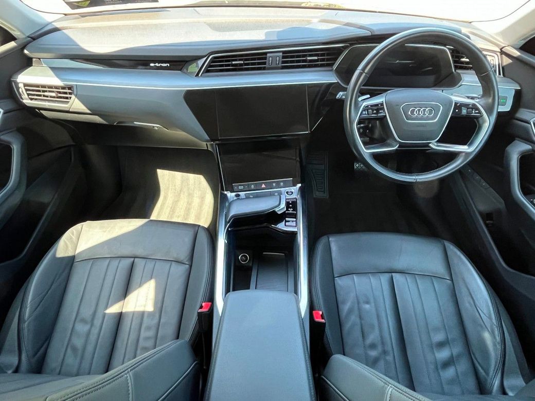 2022 Audi e-tron