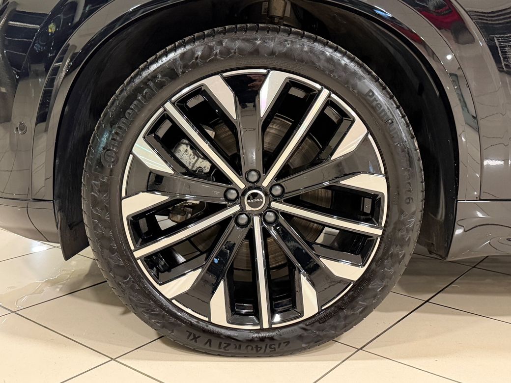 2025 Volvo XC90
