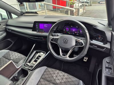 2024 Volkswagen Golf