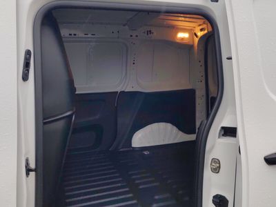 2020 Peugeot Partner