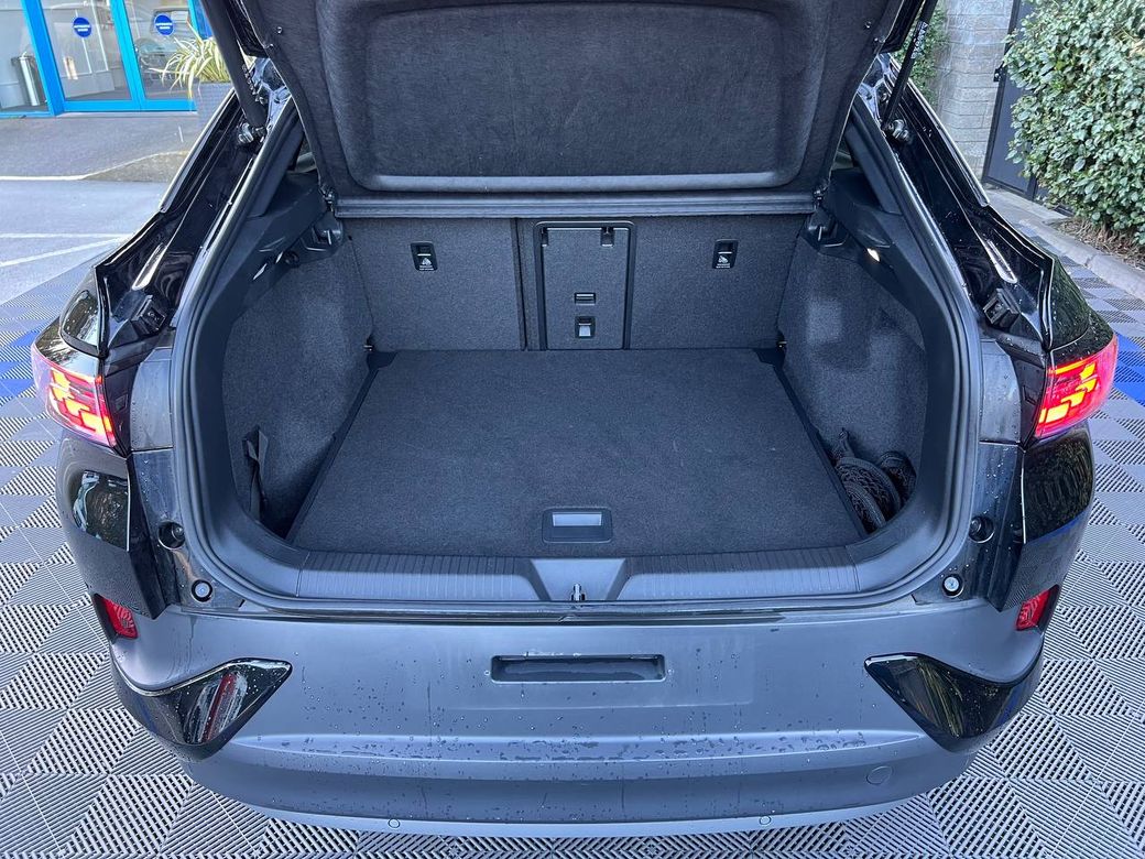 2023 Volkswagen ID.5